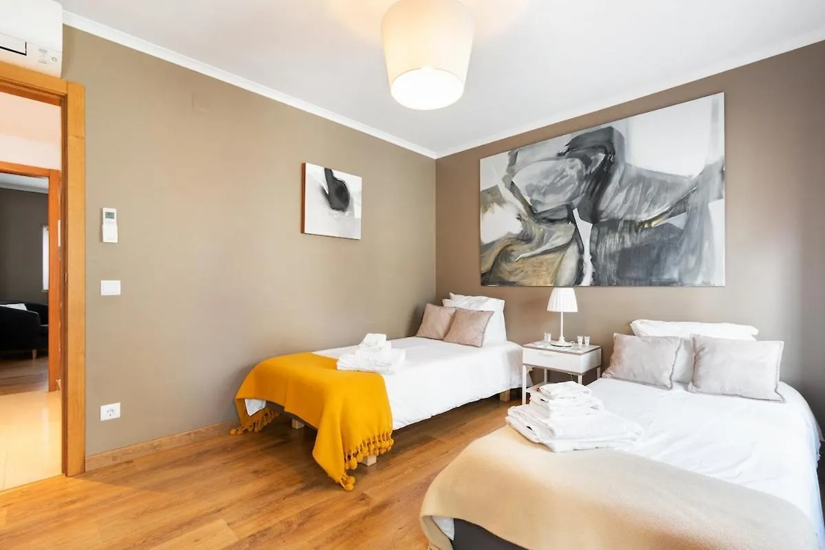 Exquisite Townhouse For 8 In Lisbon City Center البرتغال