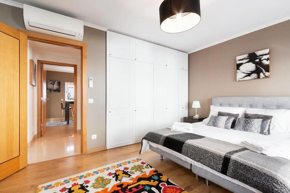 Exquisite Townhouse For 8 In Lisbon City Center البرتغال