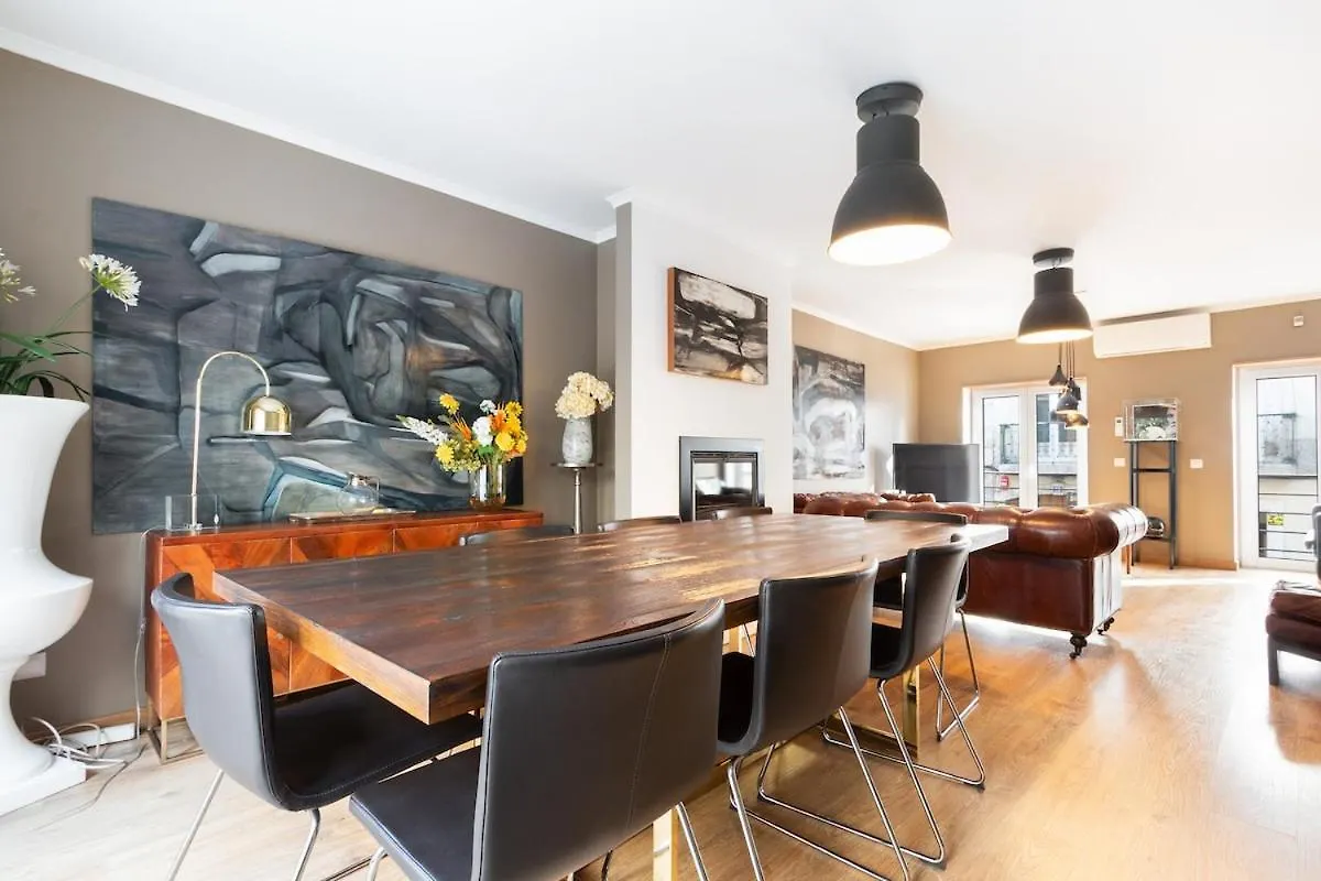 Exquisite Townhouse For 8 In Lisbon City Center البرتغال
